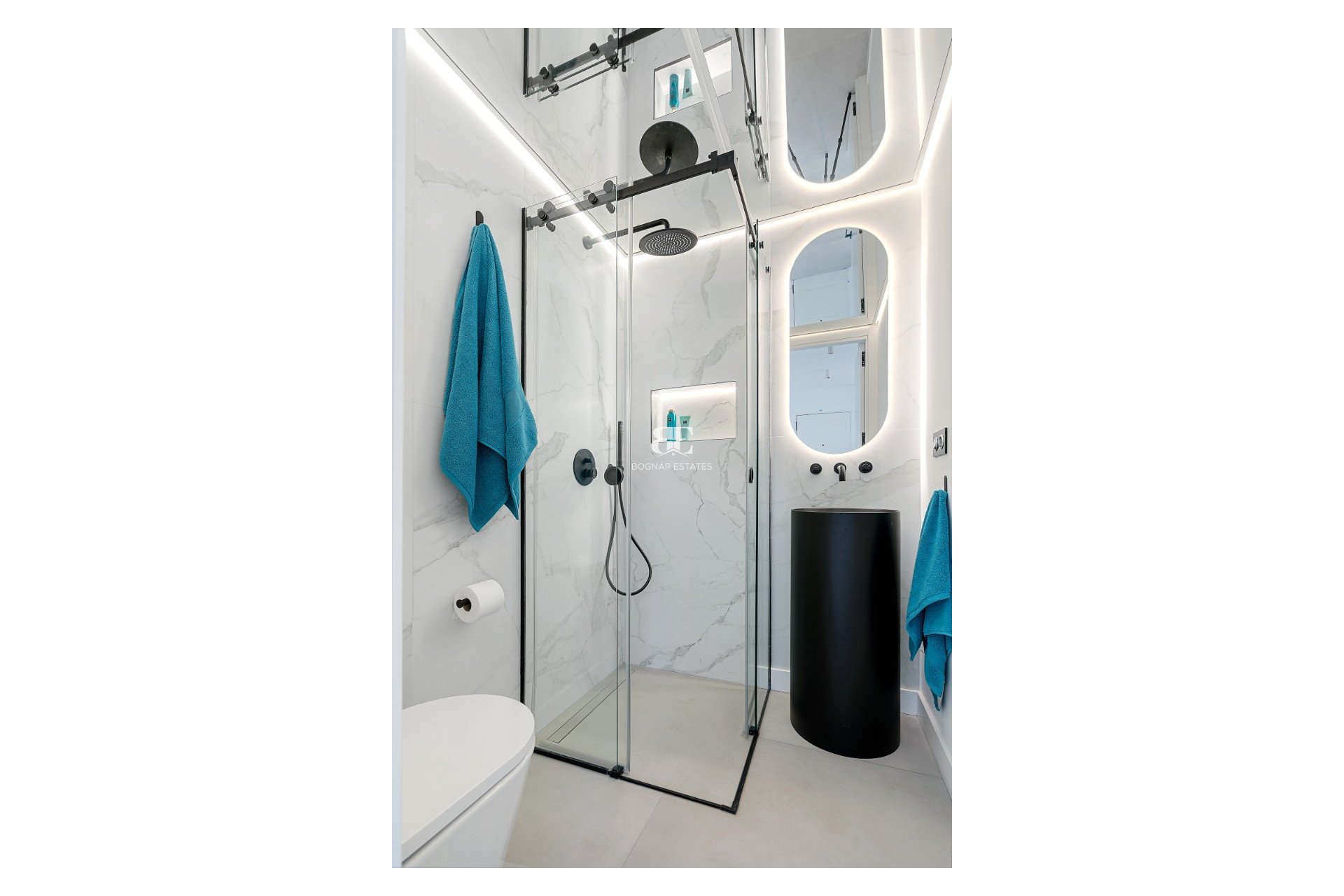 Wiederverkauf - apartment -
Marbella - Nueva Andalucía