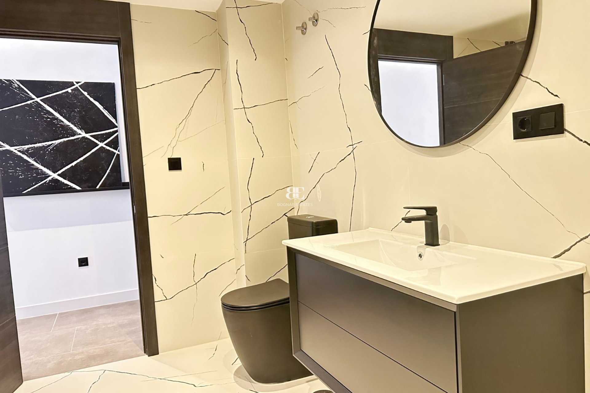 Wiederverkauf - apartment -
Marbella - Puerto Banús