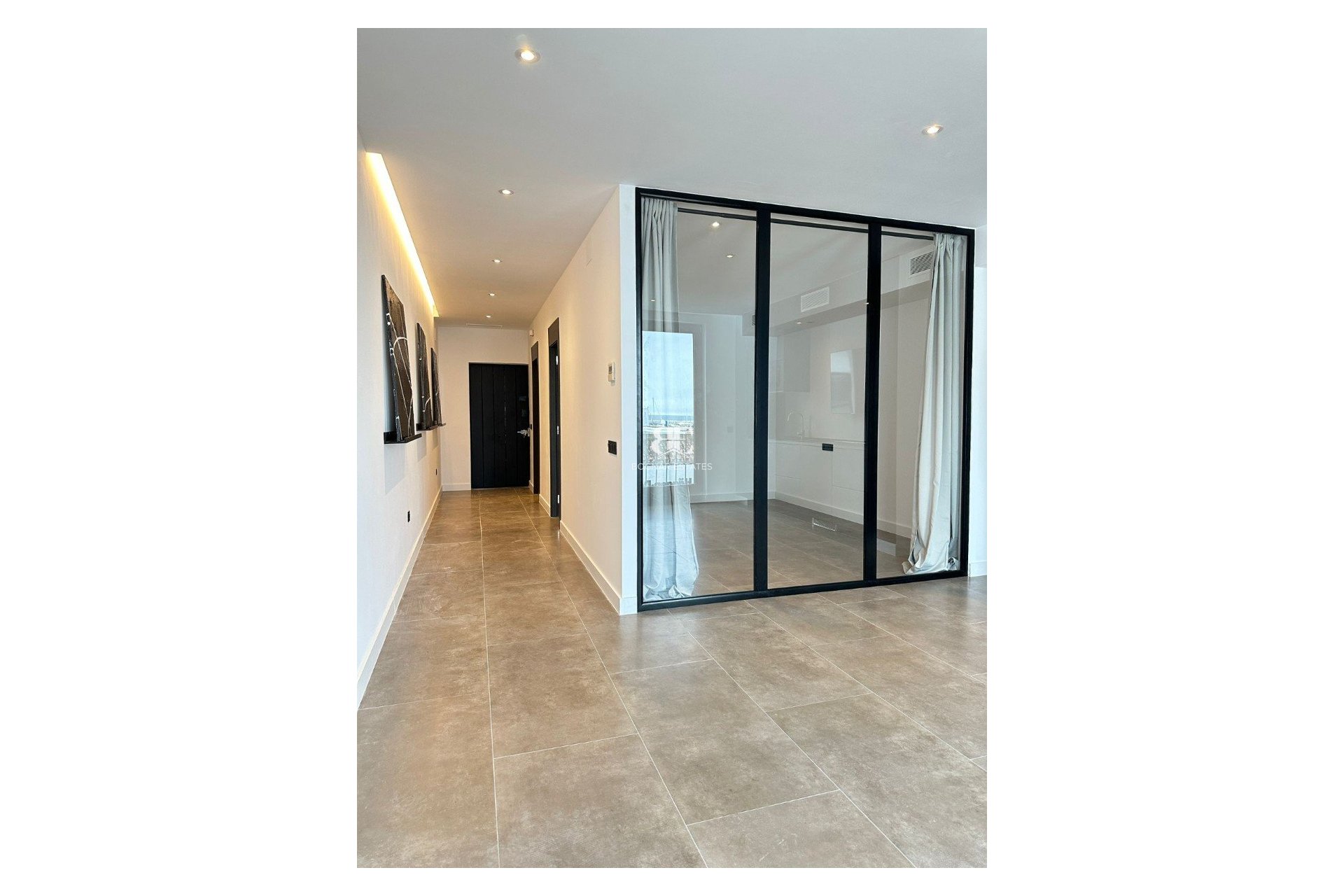 Wiederverkauf - apartment -
Marbella - Puerto Banús