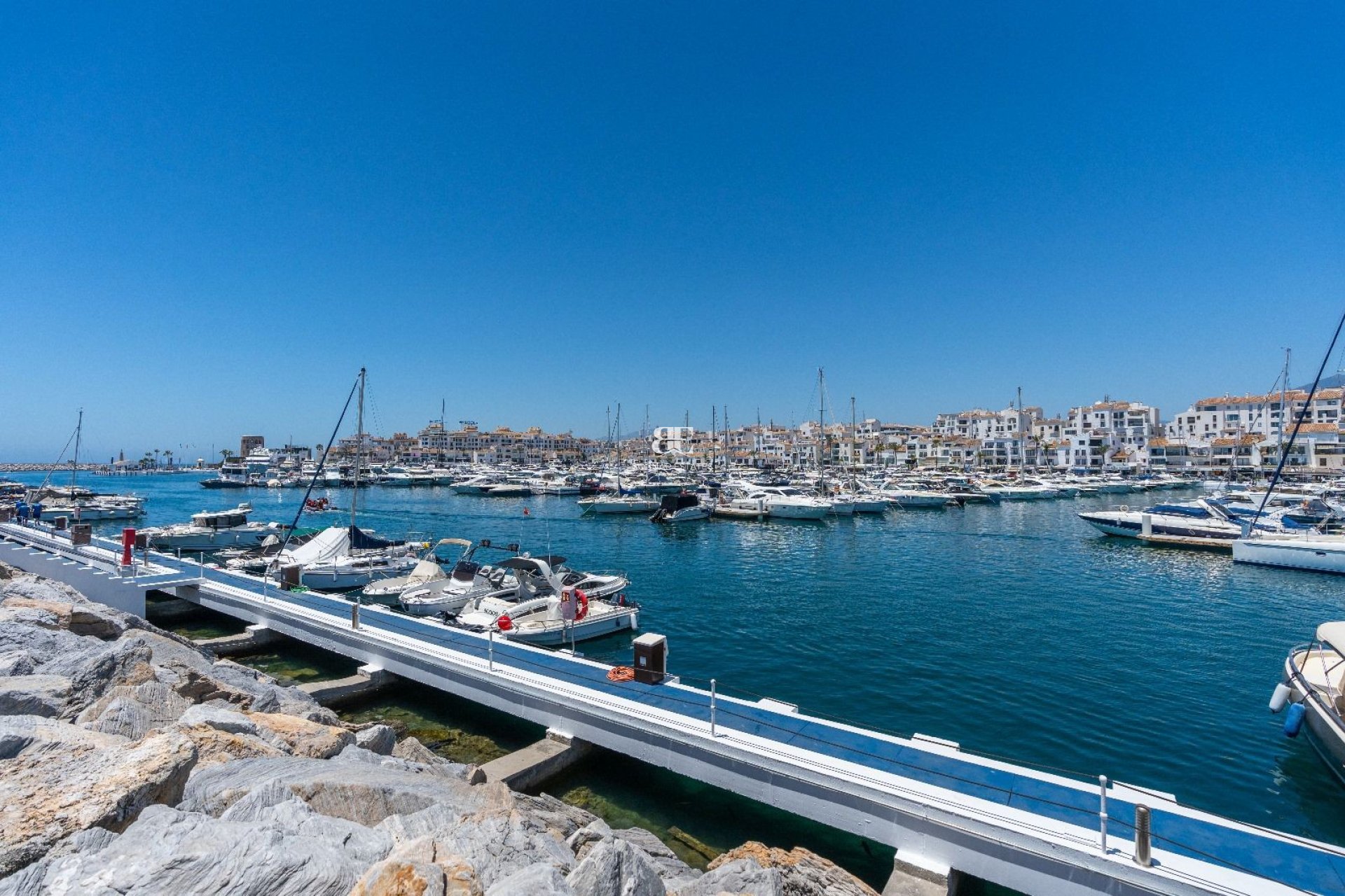 Wiederverkauf - apartment -
Marbella - Puerto Banús