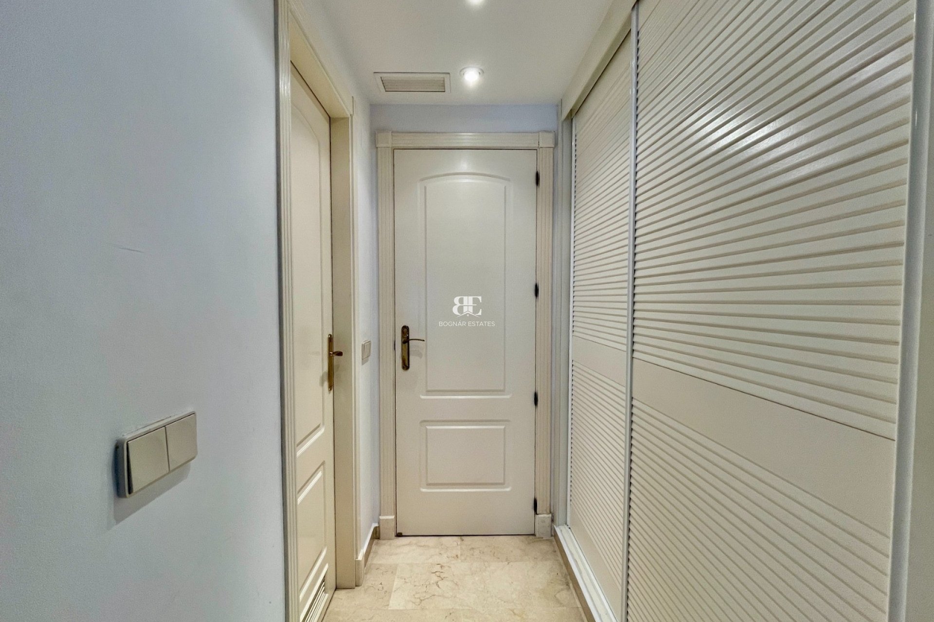 Wiederverkauf - apartment -
Marbella - Puerto Banús