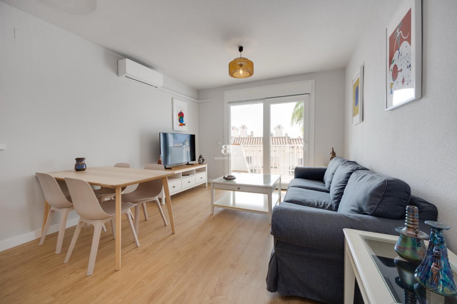 Wiederverkauf - apartment -
Orihuela Costa - Aguamarinas