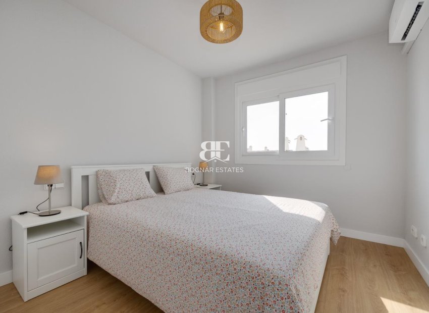 Wiederverkauf - apartment -
Orihuela Costa - Aguamarinas