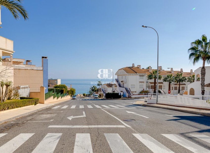 Wiederverkauf - apartment -
Orihuela Costa - Aguamarinas