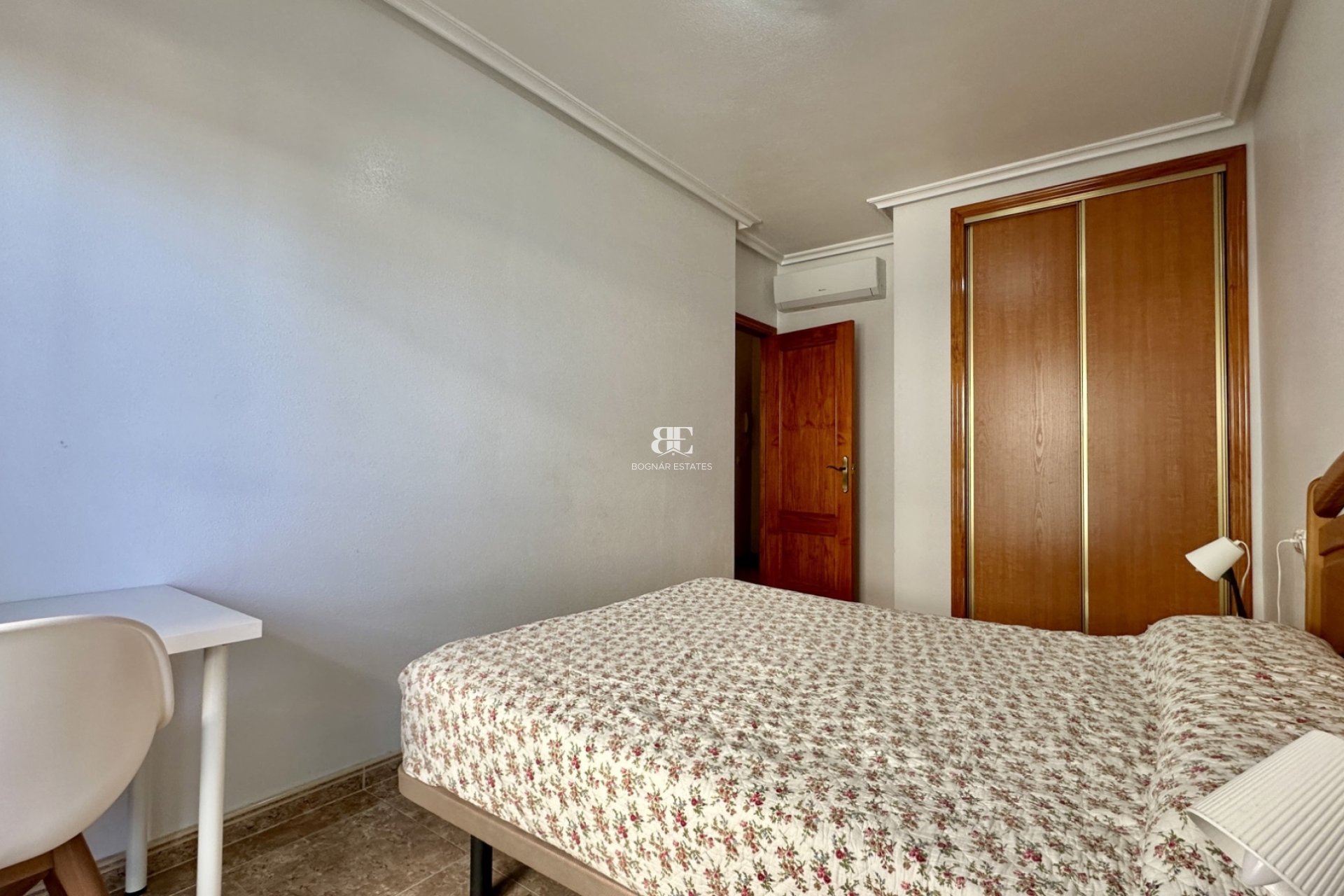 Wiederverkauf - apartment -
Orihuela Costa - Cabo Roig