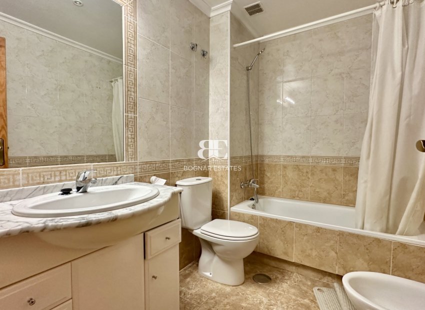 Wiederverkauf - apartment -
Orihuela Costa - Cabo Roig