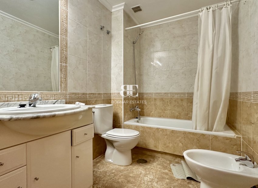 Wiederverkauf - apartment -
Orihuela Costa - Cabo Roig