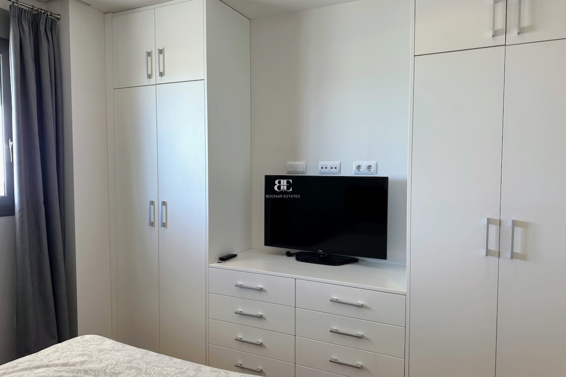 Wiederverkauf - apartment -
Orihuela Costa - La Zenia