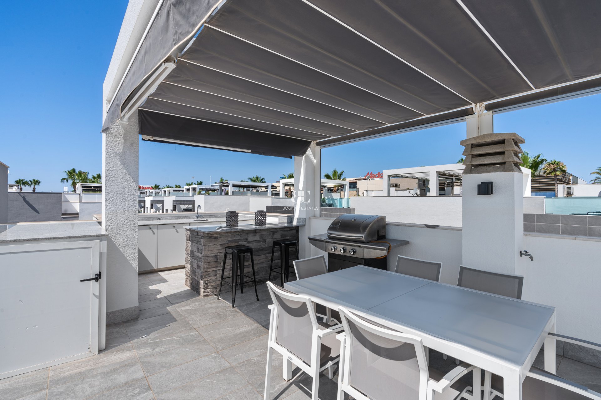 Wiederverkauf - apartment -
Orihuela Costa - La Zenia