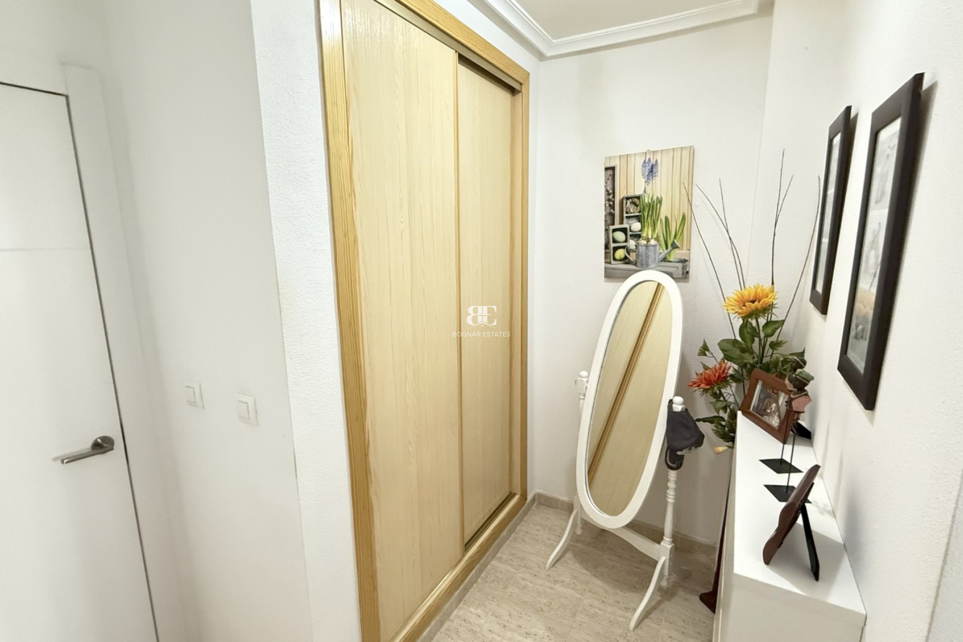 Wiederverkauf - apartment -
Orihuela Costa - La Zenia