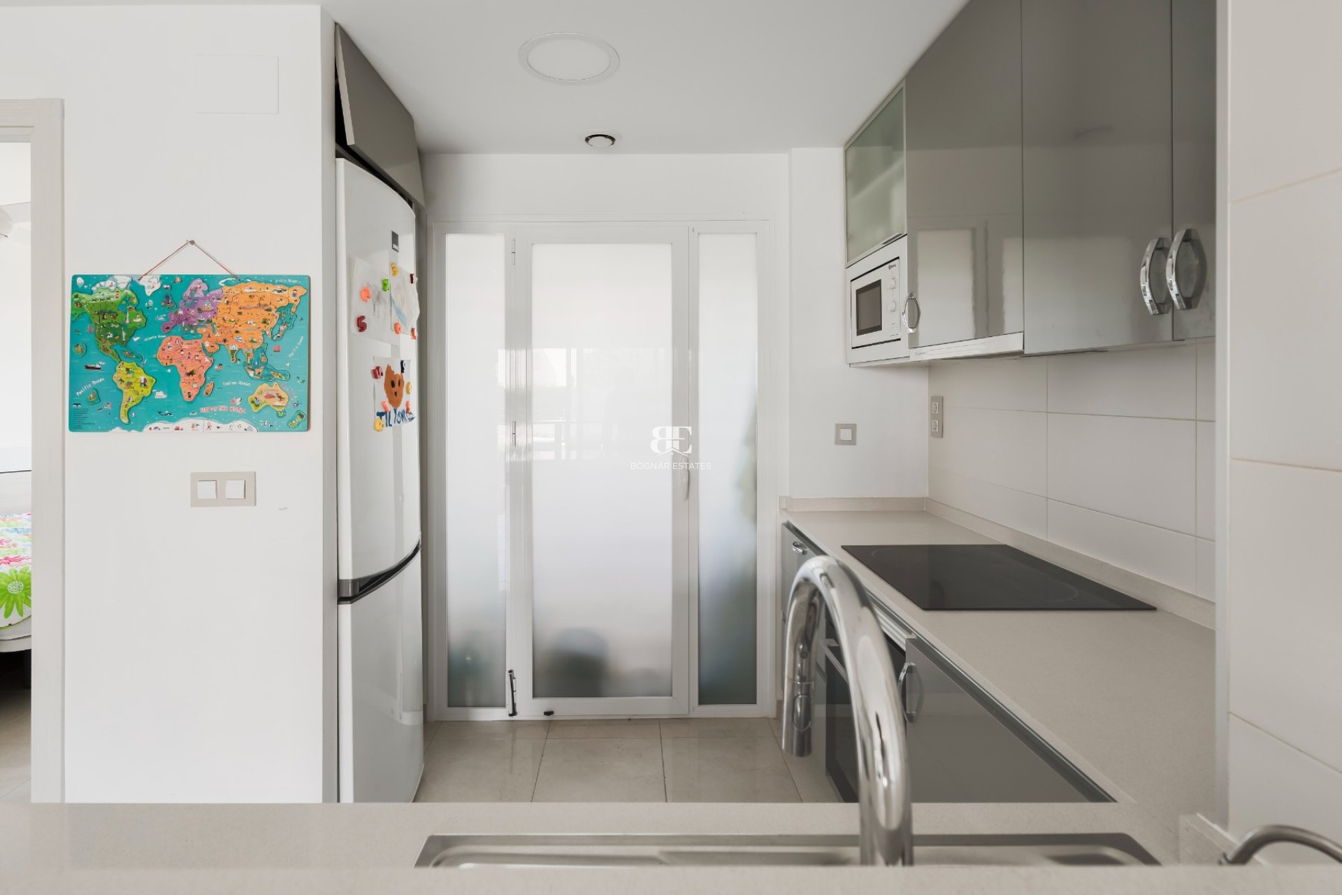 Wiederverkauf - apartment -
Orihuela Costa - La Zenia