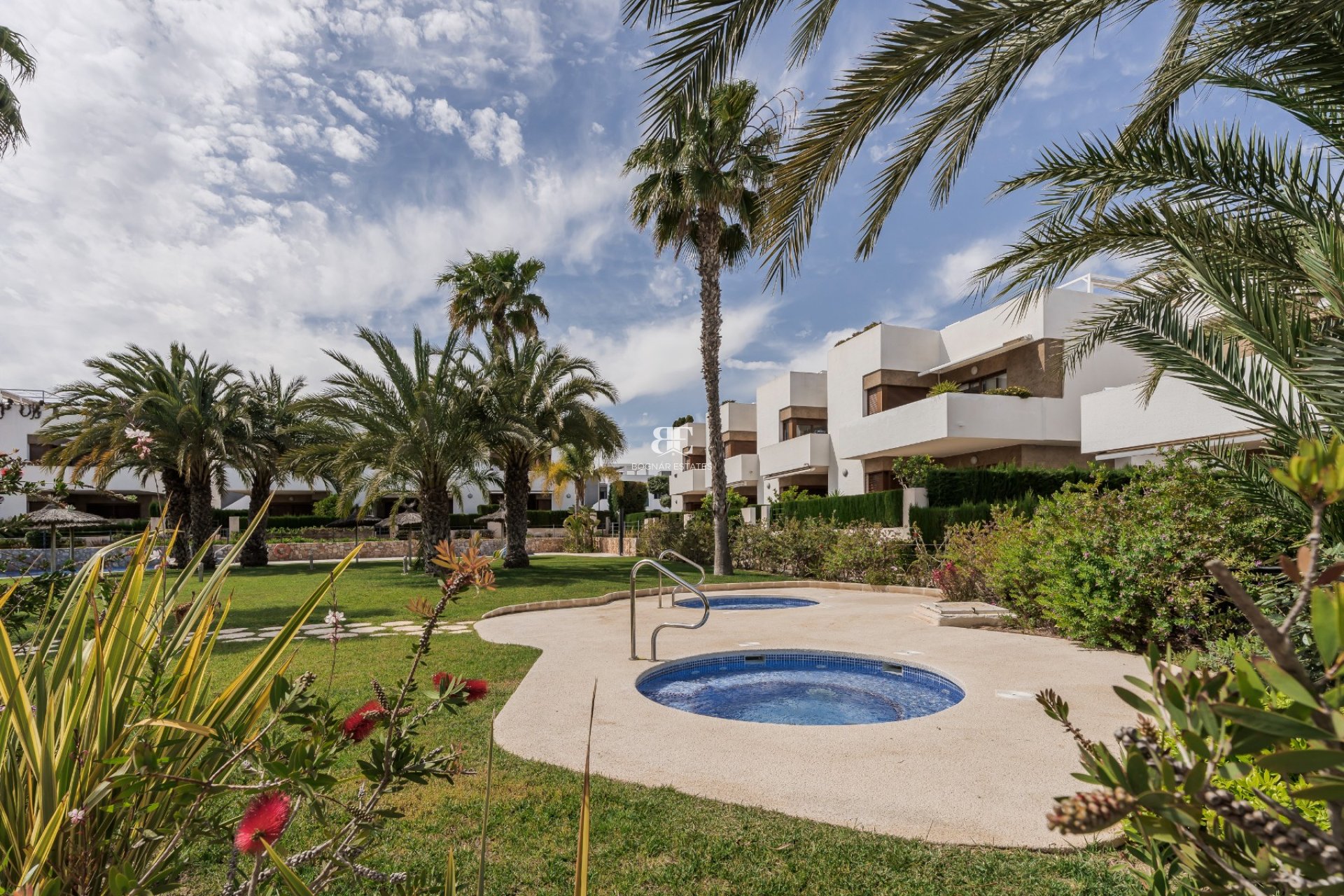 Wiederverkauf - apartment -
Orihuela Costa - La Zenia