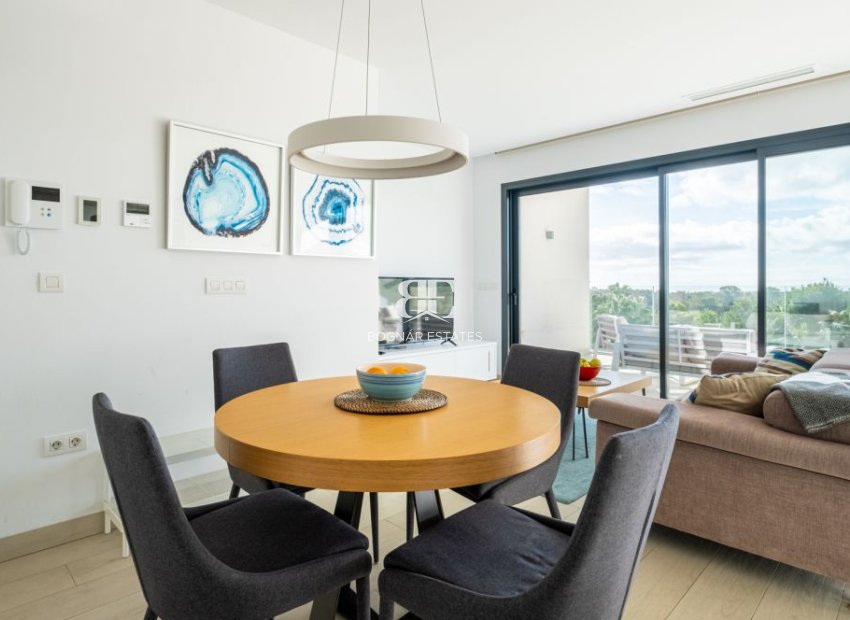 Wiederverkauf - apartment -
Orihuela Costa - Las Colinas golf