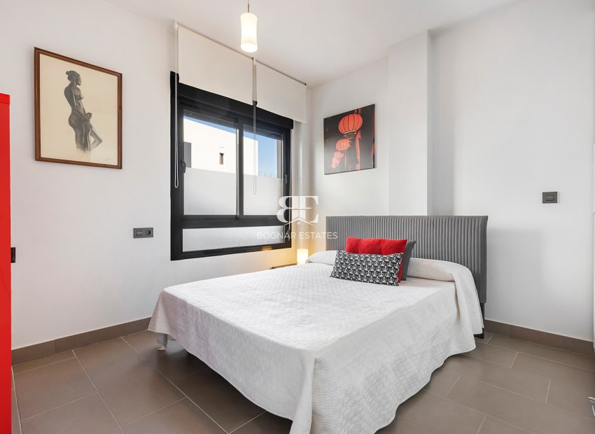 Wiederverkauf - apartment -
Orihuela Costa - Las Ramblas