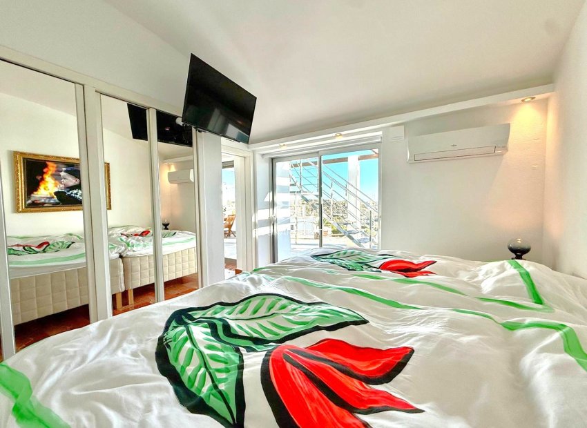 Wiederverkauf - apartment -
Orihuela Costa - Las Ramblas