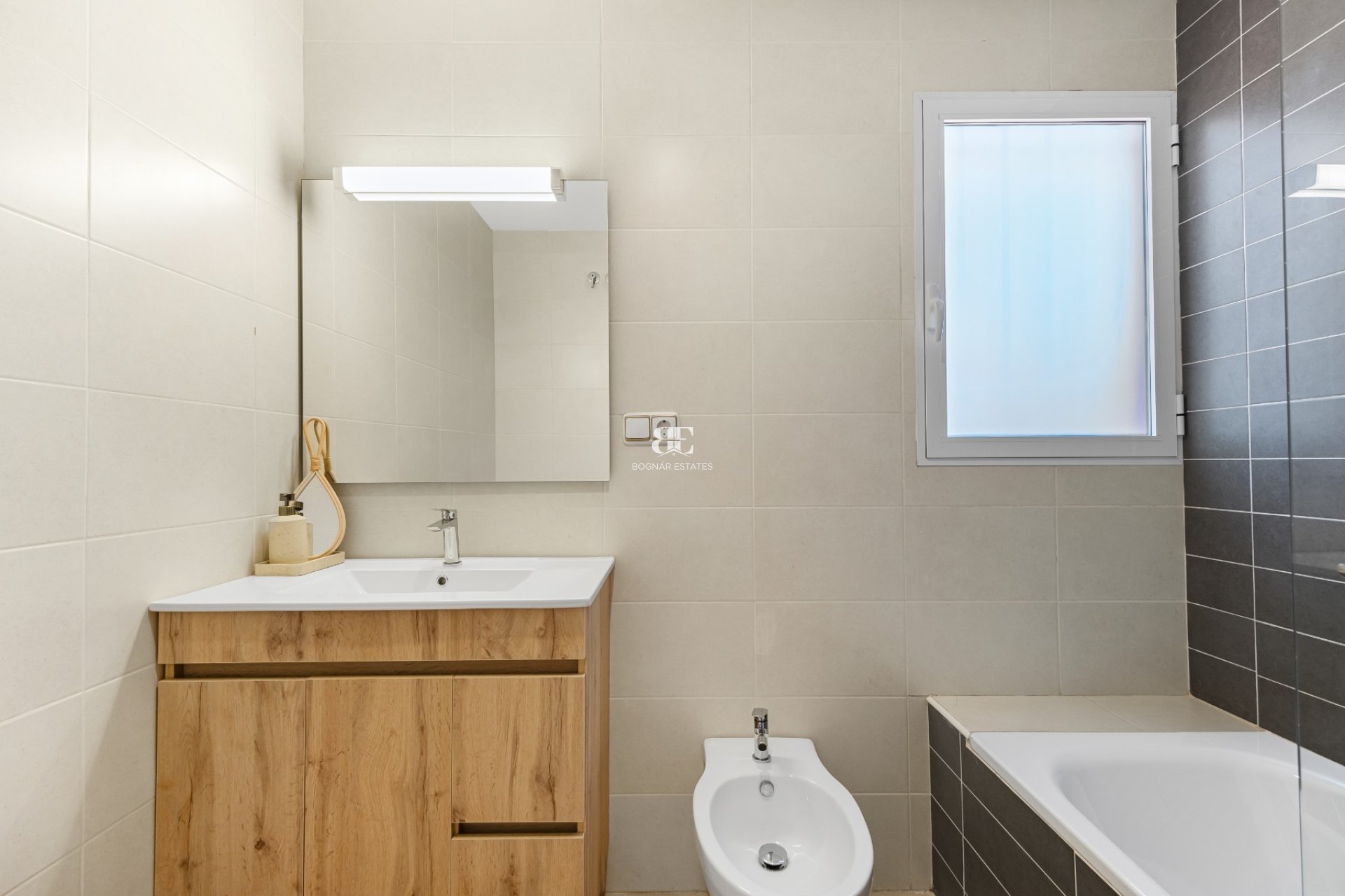 Wiederverkauf - apartment -
Orihuela Costa - Lomas De Cabo Roig