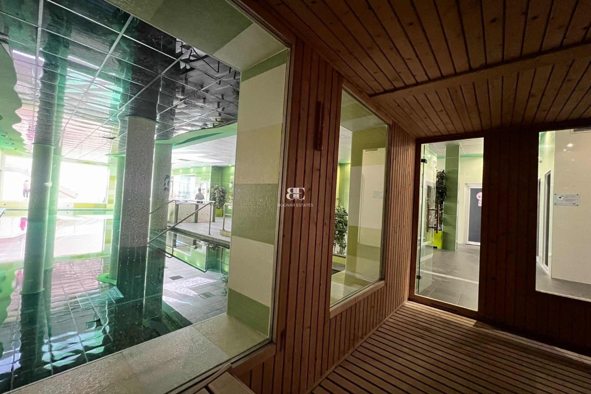 Wiederverkauf - apartment -
Orihuela Costa - Lomas De Cabo Roig