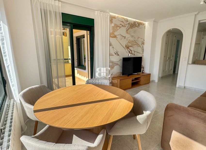 Wiederverkauf - apartment -
Orihuela Costa - Lomas De Cabo Roig
