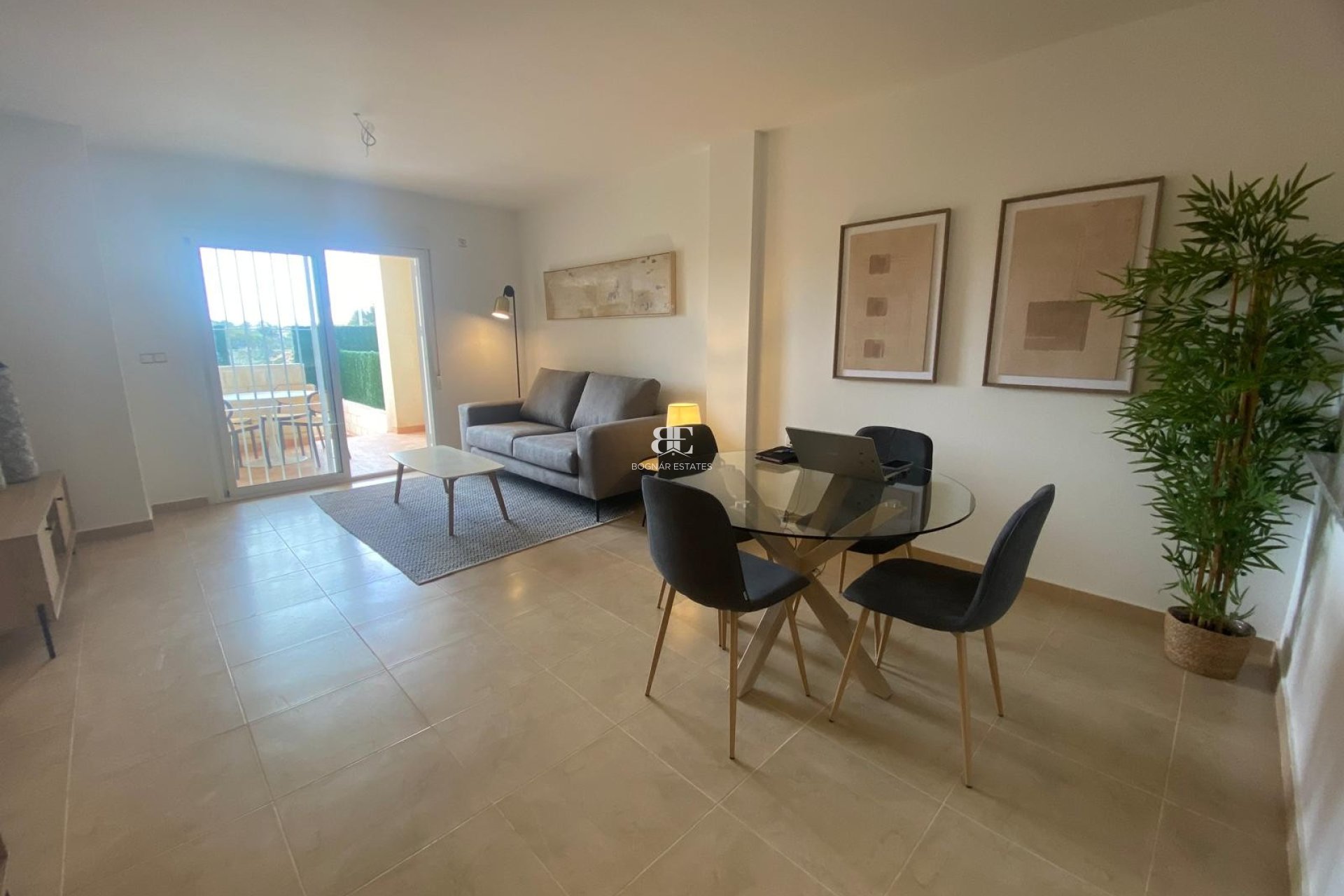 Wiederverkauf - apartment -
Orihuela Costa - Lomas De Cabo Roig