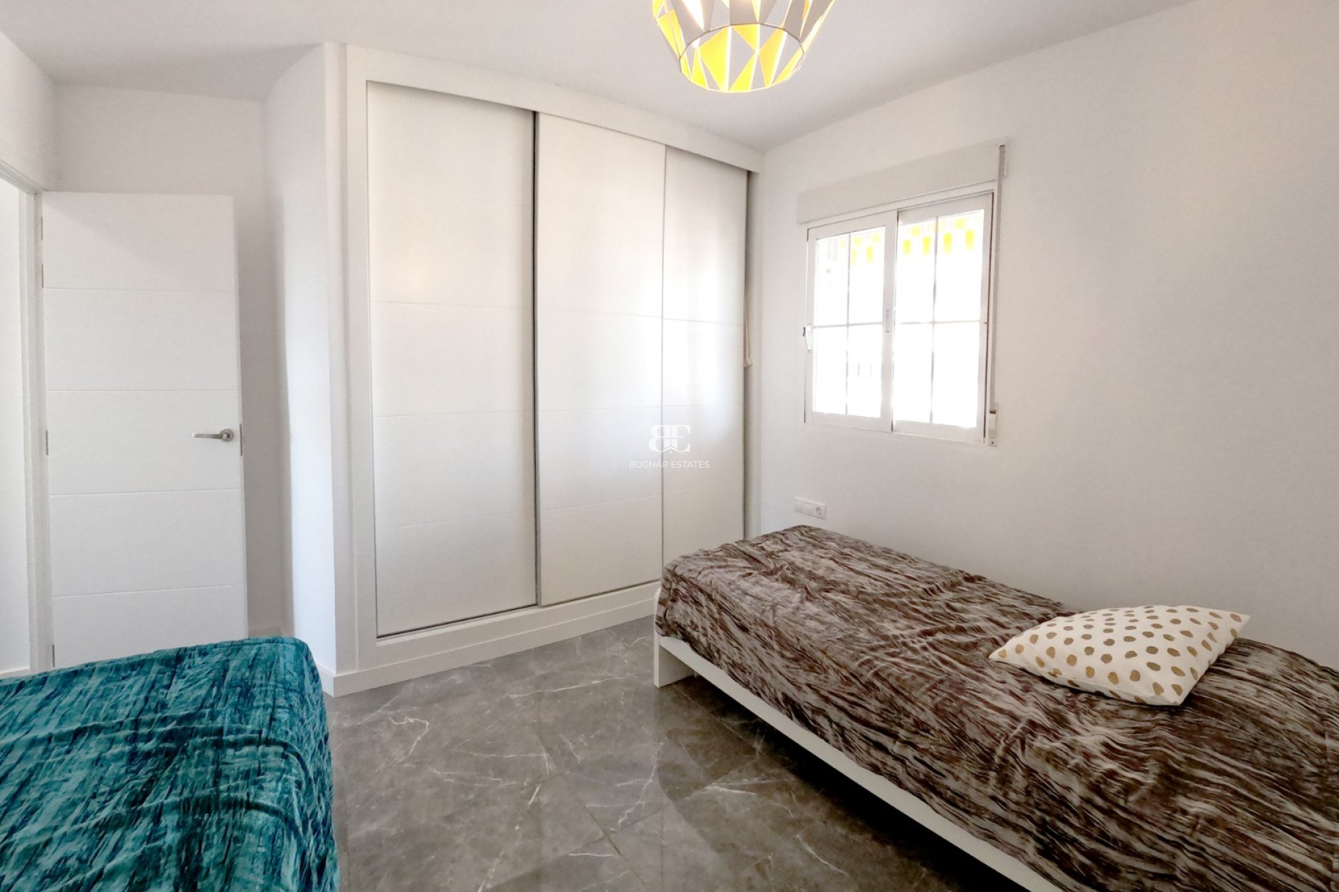 Wiederverkauf - apartment -
Orihuela Costa - Lomas De Cabo Roig