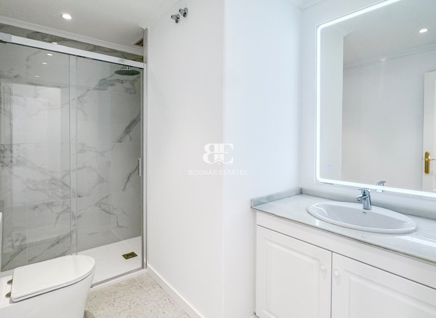 Wiederverkauf - apartment -
Orihuela Costa - Lomas de Campoamor