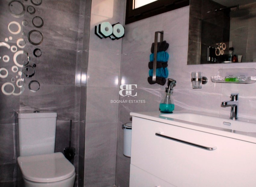 Wiederverkauf - apartment -
Orihuela Costa - Los Dolses