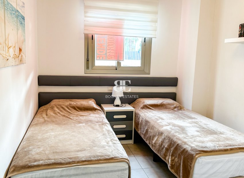 Wiederverkauf - apartment -
Orihuela Costa - Los Dolses