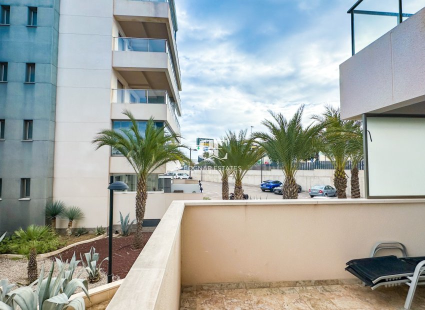 Wiederverkauf - apartment -
Orihuela Costa - Los Dolses