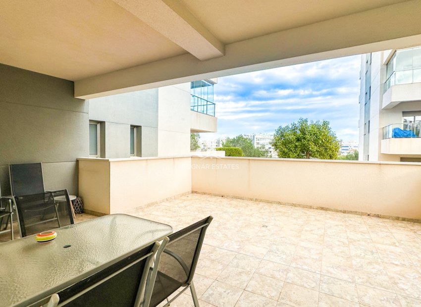 Wiederverkauf - apartment -
Orihuela Costa - Los Dolses