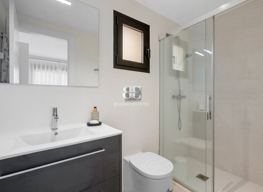 Wiederverkauf - apartment -
Orihuela Costa - Los Dolses