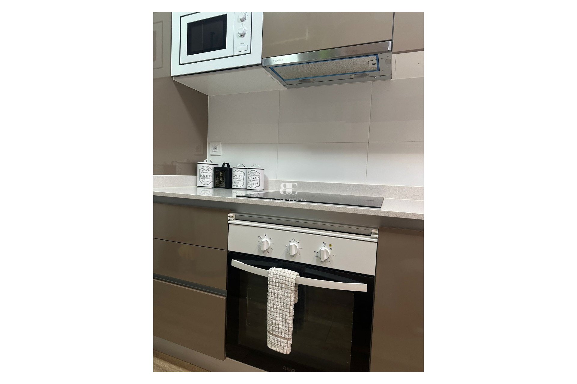 Wiederverkauf - apartment -
Orihuela Costa - Los Dolses