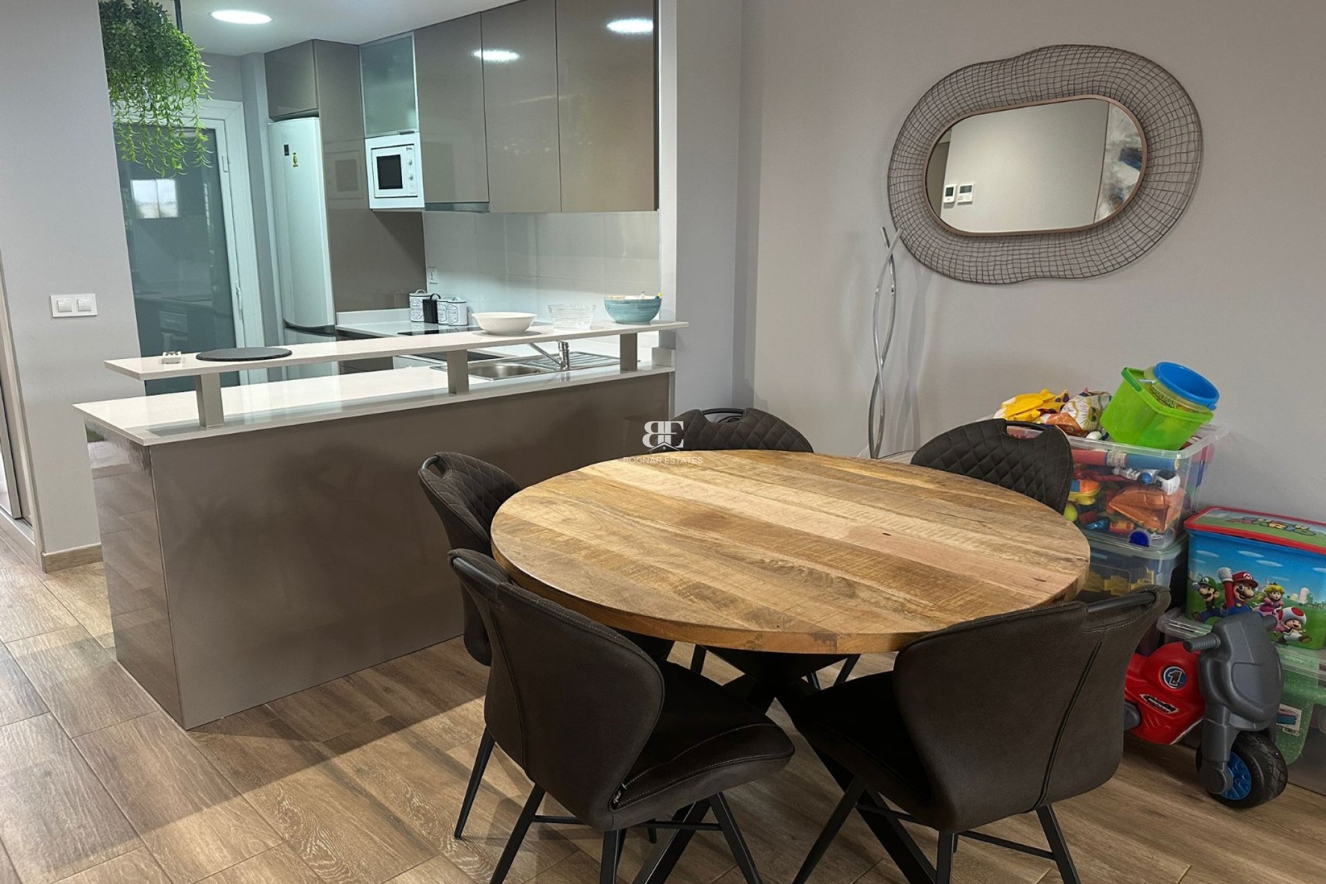 Wiederverkauf - apartment -
Orihuela Costa - Los Dolses