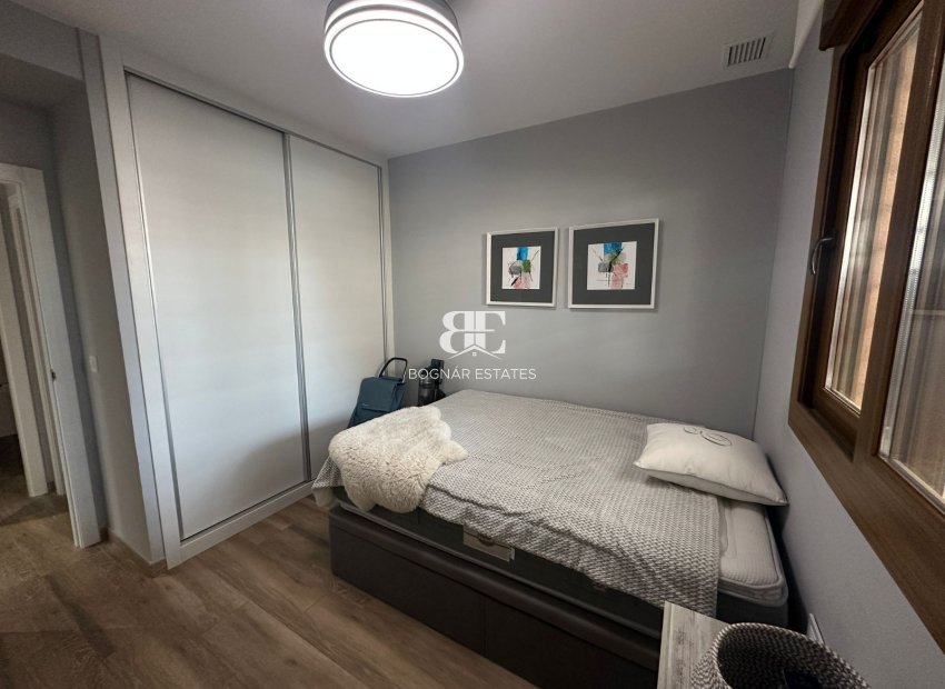 Wiederverkauf - apartment -
Orihuela Costa - Los Dolses