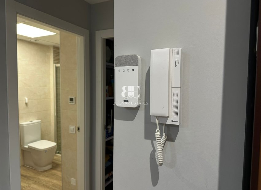 Wiederverkauf - apartment -
Orihuela Costa - Los Dolses