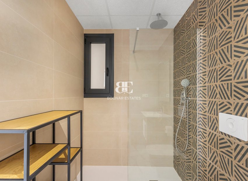 Wiederverkauf - apartment -
Orihuela Costa - Orihuela