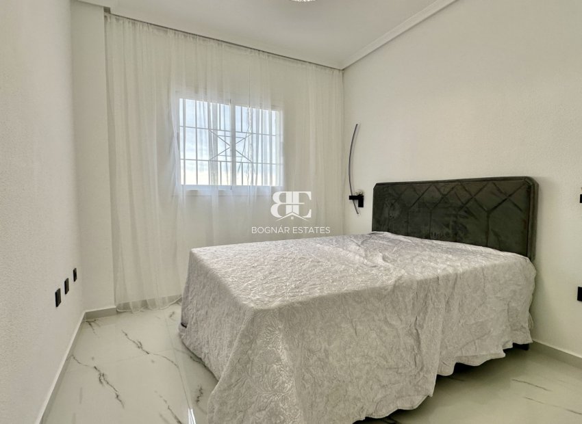 Wiederverkauf - apartment -
Orihuela Costa - Playa Flamenca