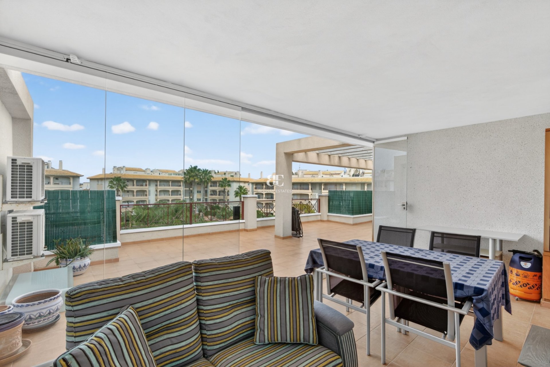 Wiederverkauf - apartment -
Orihuela Costa - Playa Flamenca