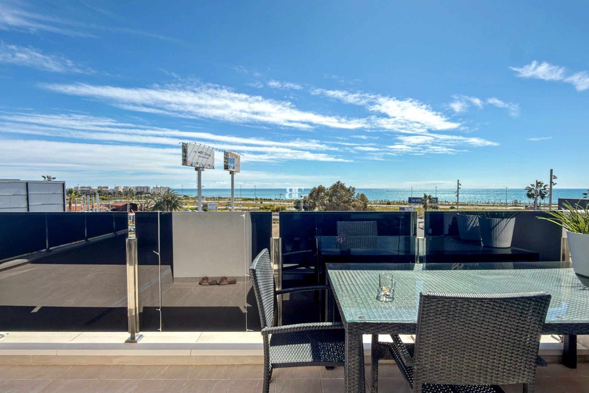 Wiederverkauf - apartment -
Orihuela Costa - Playa Flamenca