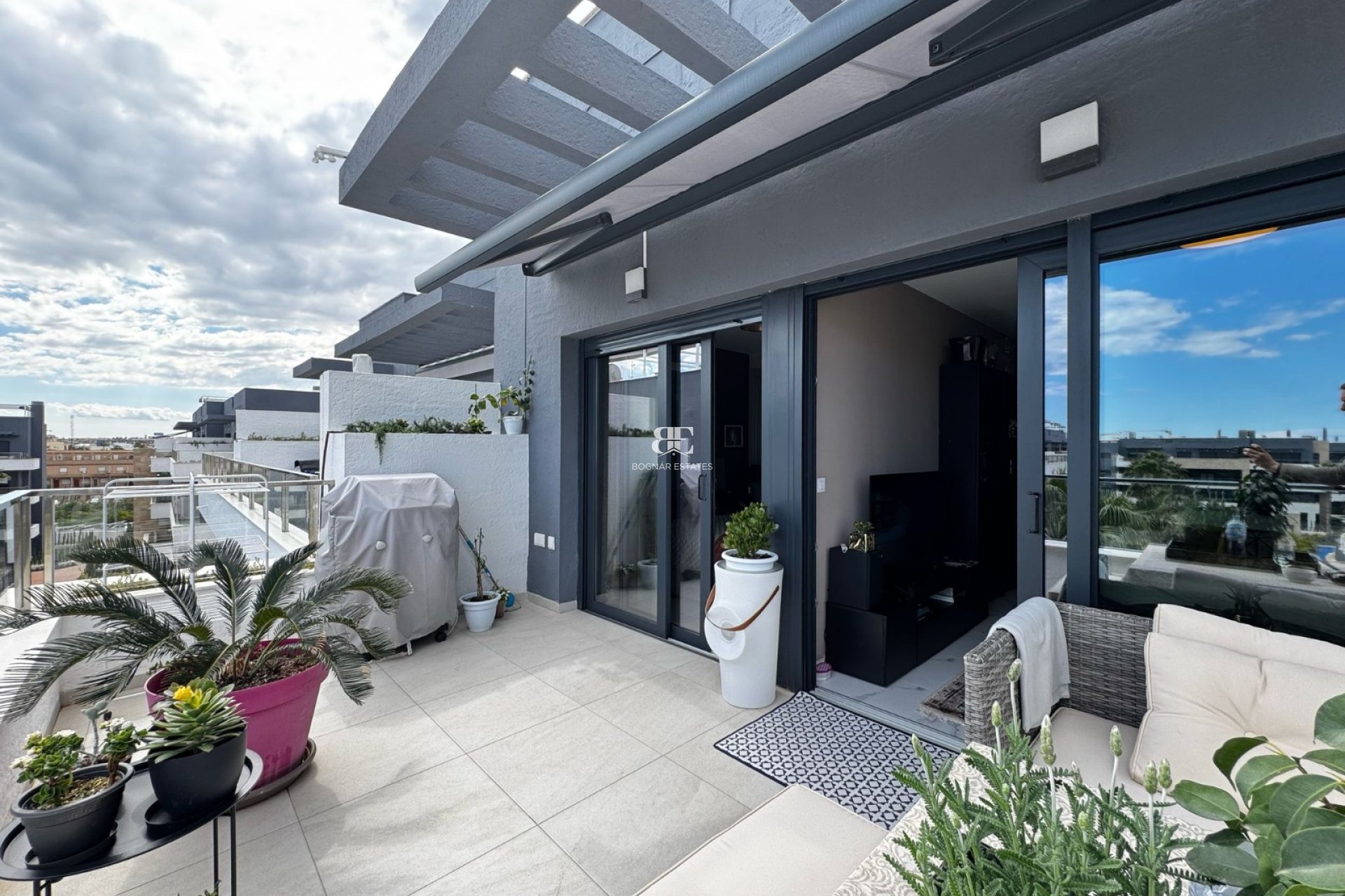 Wiederverkauf - apartment -
Orihuela Costa - Playa Flamenca