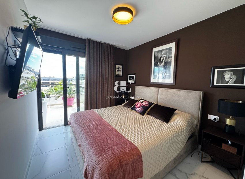Wiederverkauf - apartment -
Orihuela Costa - Playa Flamenca