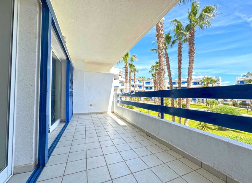 Wiederverkauf - apartment -
Orihuela Costa - Playa Flamenca