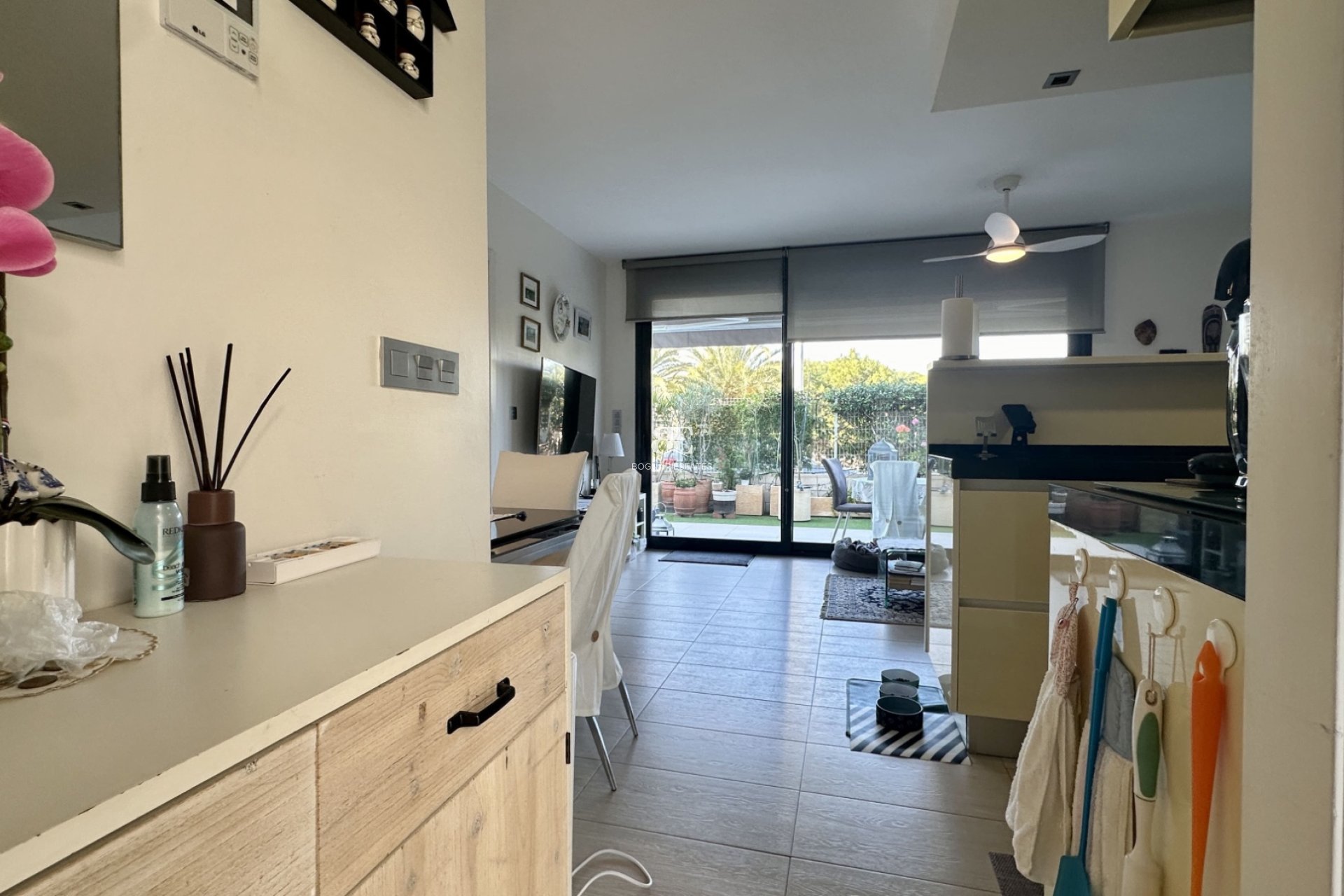 Wiederverkauf - apartment -
Orihuela Costa - Punta Prima