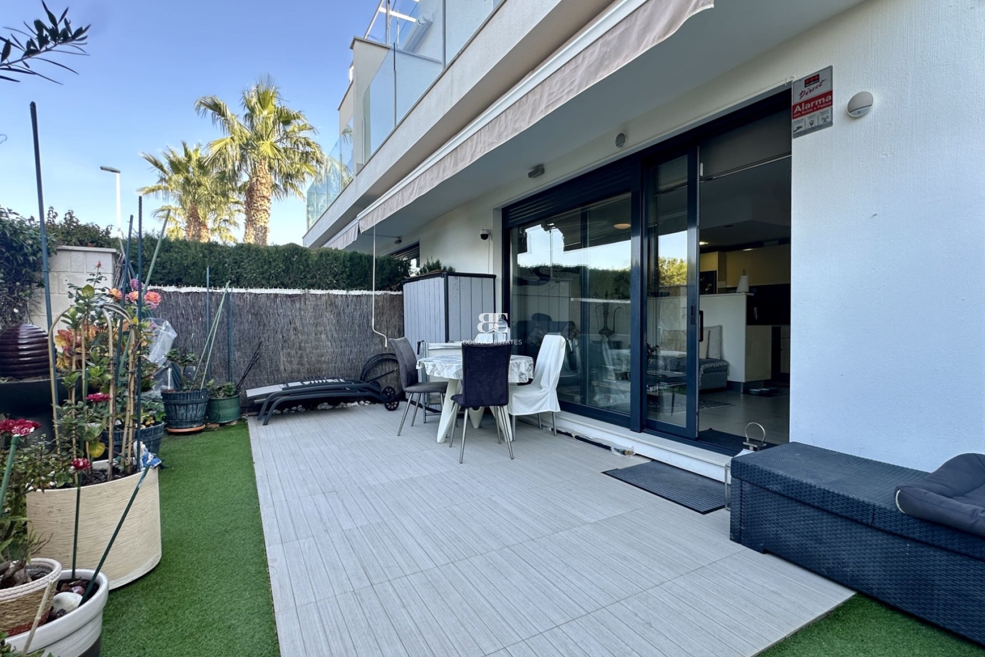 Wiederverkauf - apartment -
Orihuela Costa - Punta Prima
