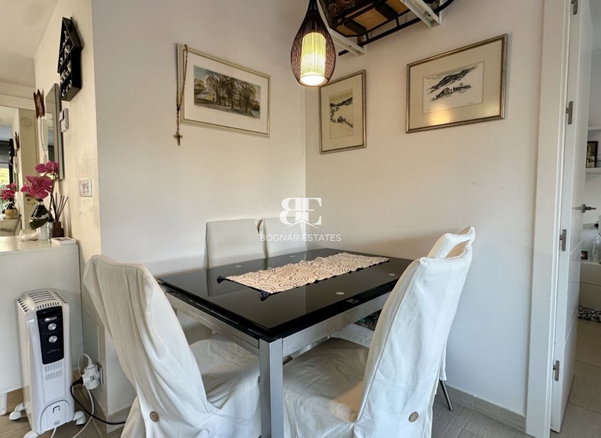 Wiederverkauf - apartment -
Orihuela Costa - Punta Prima