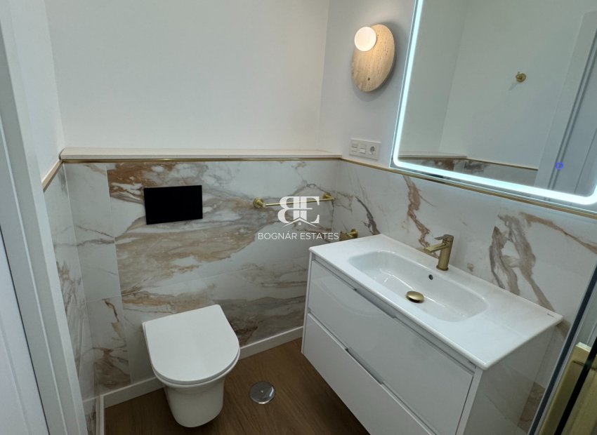 Wiederverkauf - apartment -
Orihuela Costa - Punta Prima