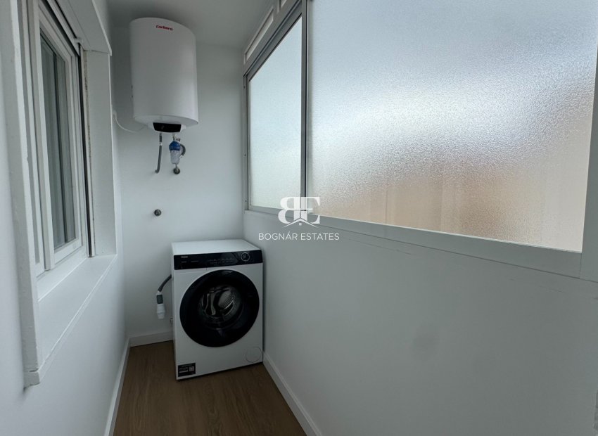 Wiederverkauf - apartment -
Orihuela Costa - Punta Prima