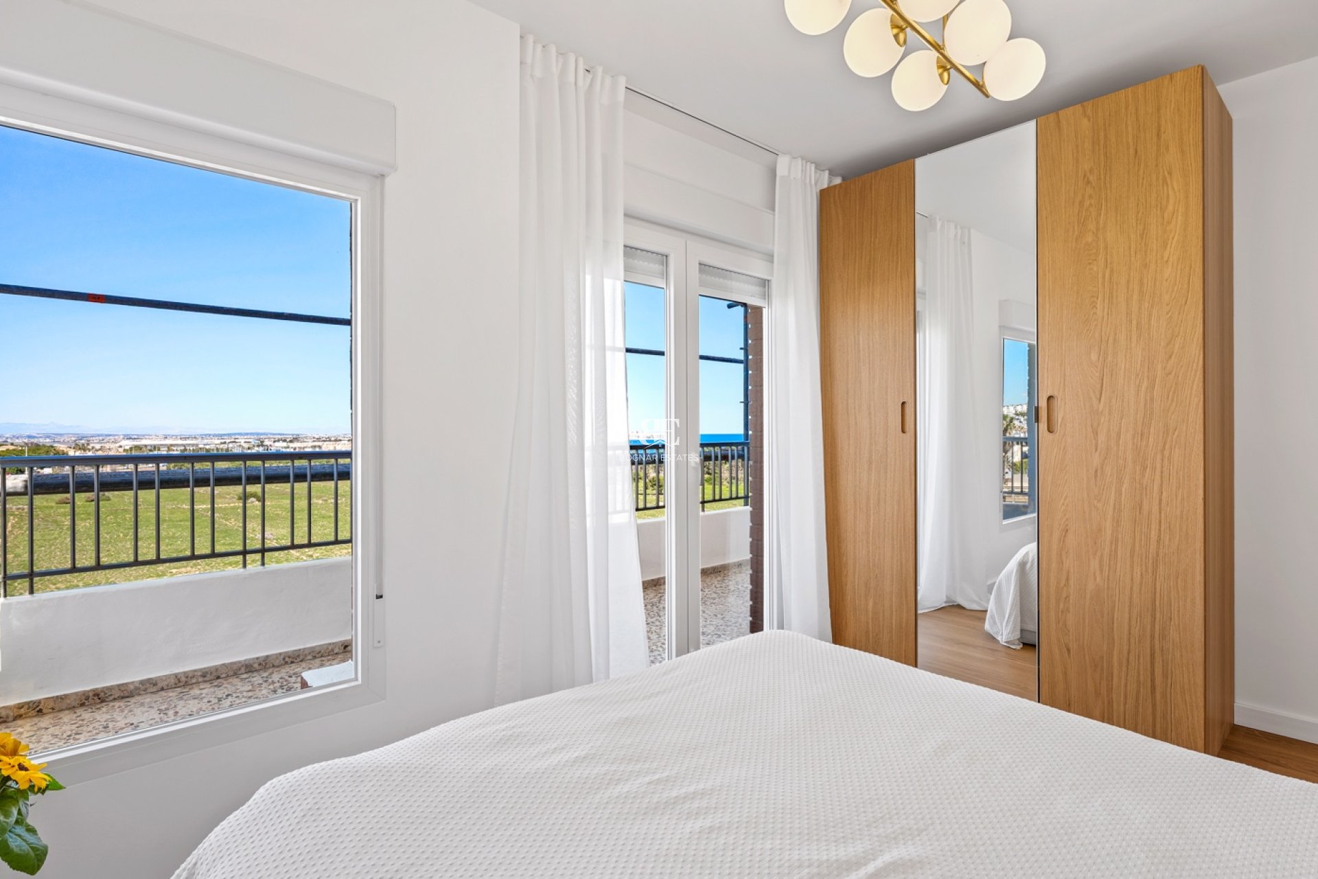 Wiederverkauf - apartment -
Orihuela Costa - Punta Prima