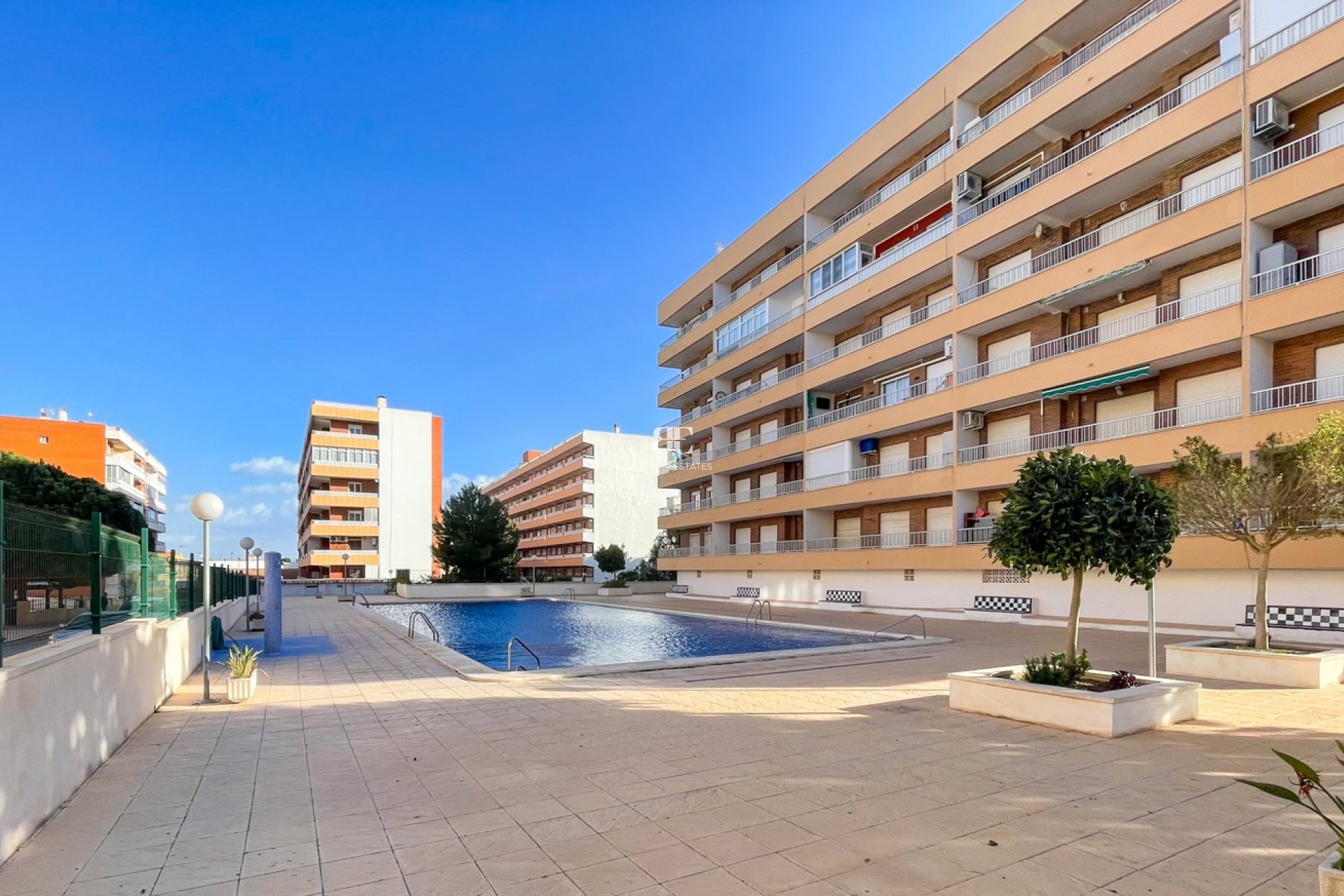 Wiederverkauf - apartment -
Orihuela Costa - Punta Prima