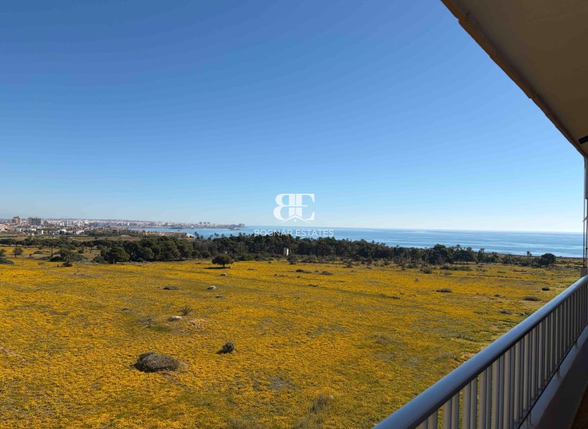 Wiederverkauf - apartment -
Orihuela Costa - Punta Prima