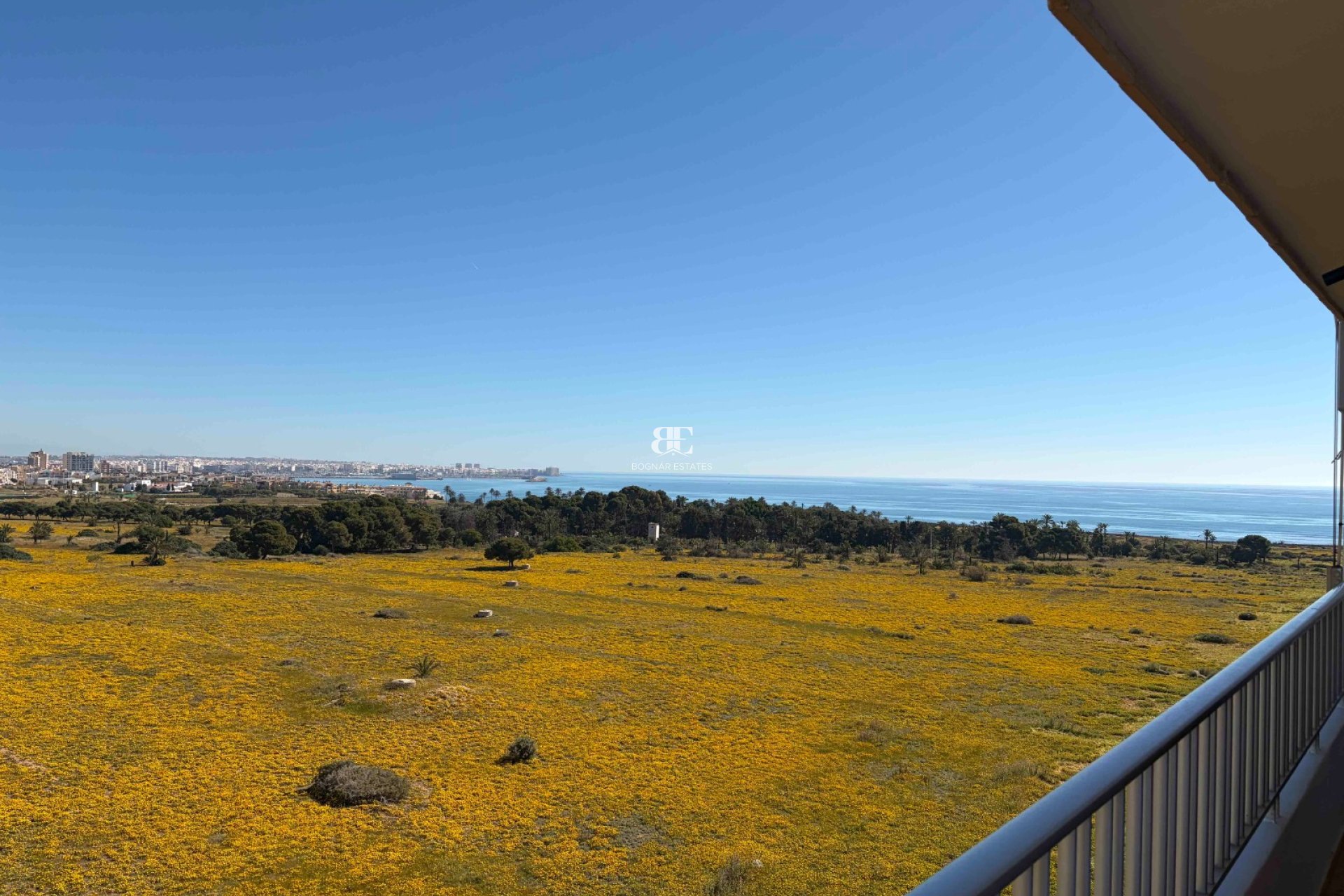 Wiederverkauf - apartment -
Orihuela Costa - Punta Prima